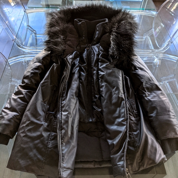 Winter coat - Picture 2 of 6